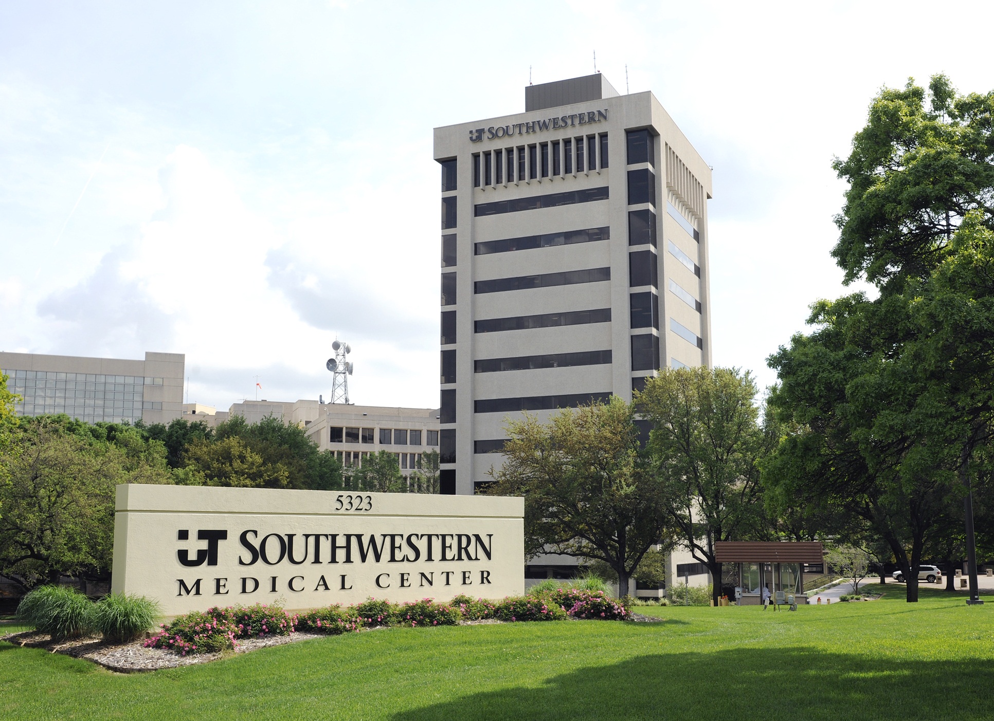 UTSouthwestern Site - UT-Southwestern Medical Center - Portal